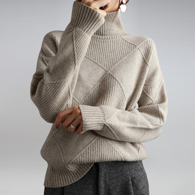Amalia - Soft Cashmere Roller Blanket