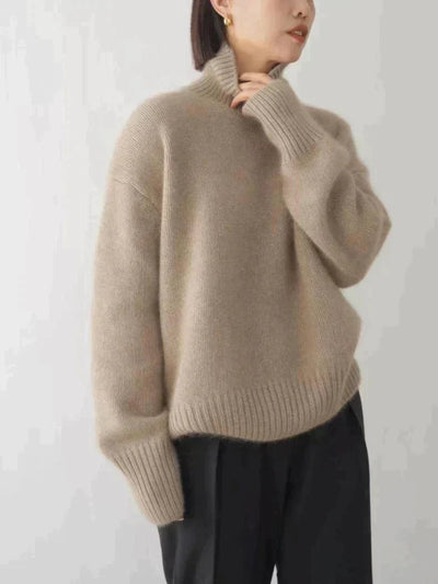 Lena | Soft cashmere sweater with turtleneck