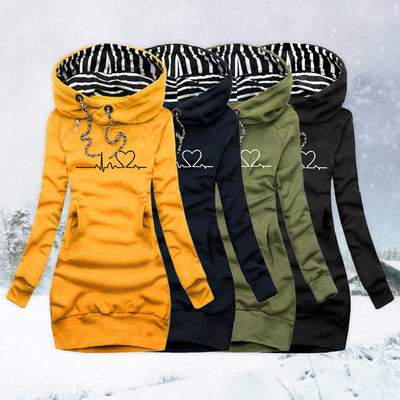 Cecile | Sweater dress with Heartbeat print
